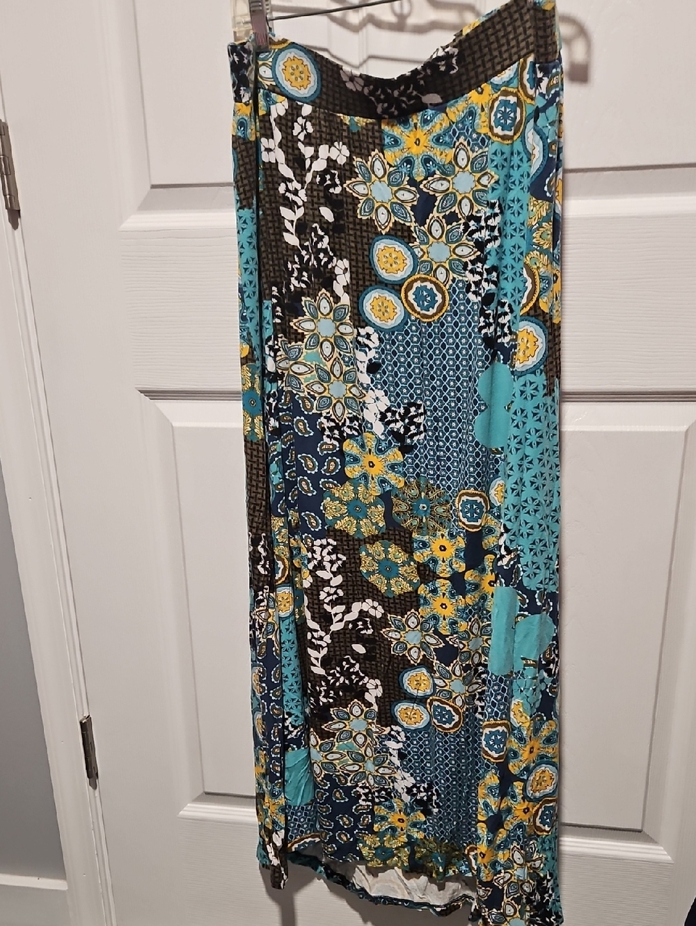 Jessica London Pale Blue & Soft Yellow Paisley Print Skirt